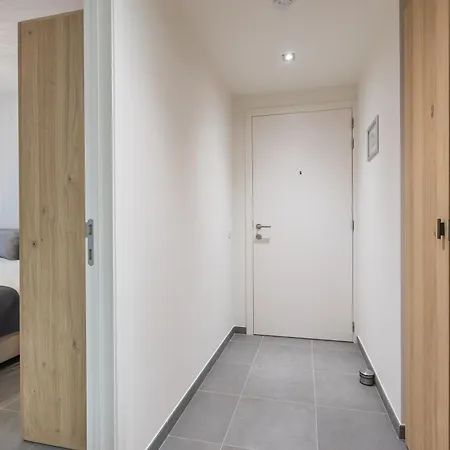 Lecomte - Oosteroever Pearl 138 * Ostende